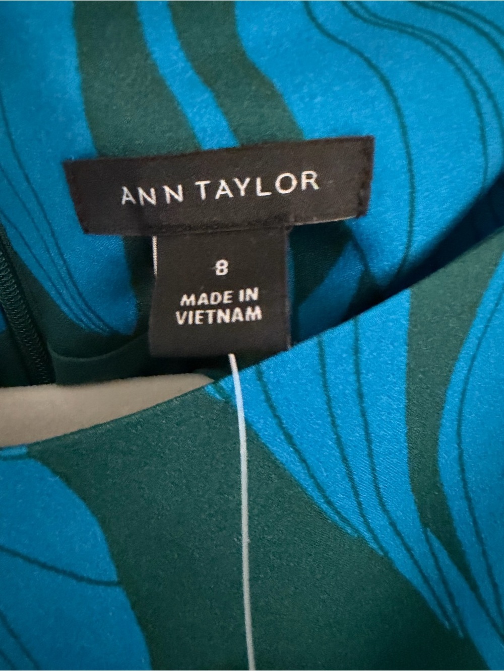 Ann Taylor Long-Sleeve Wrap Midi Dress nwt - Picture 5 of 8